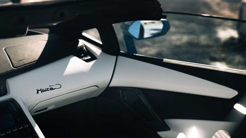 Η τελευταία Aventador είναι μια ωδή στη μοναδική Miura Roadster